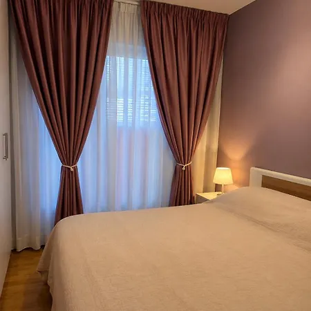 Danube Business&relax Apartment